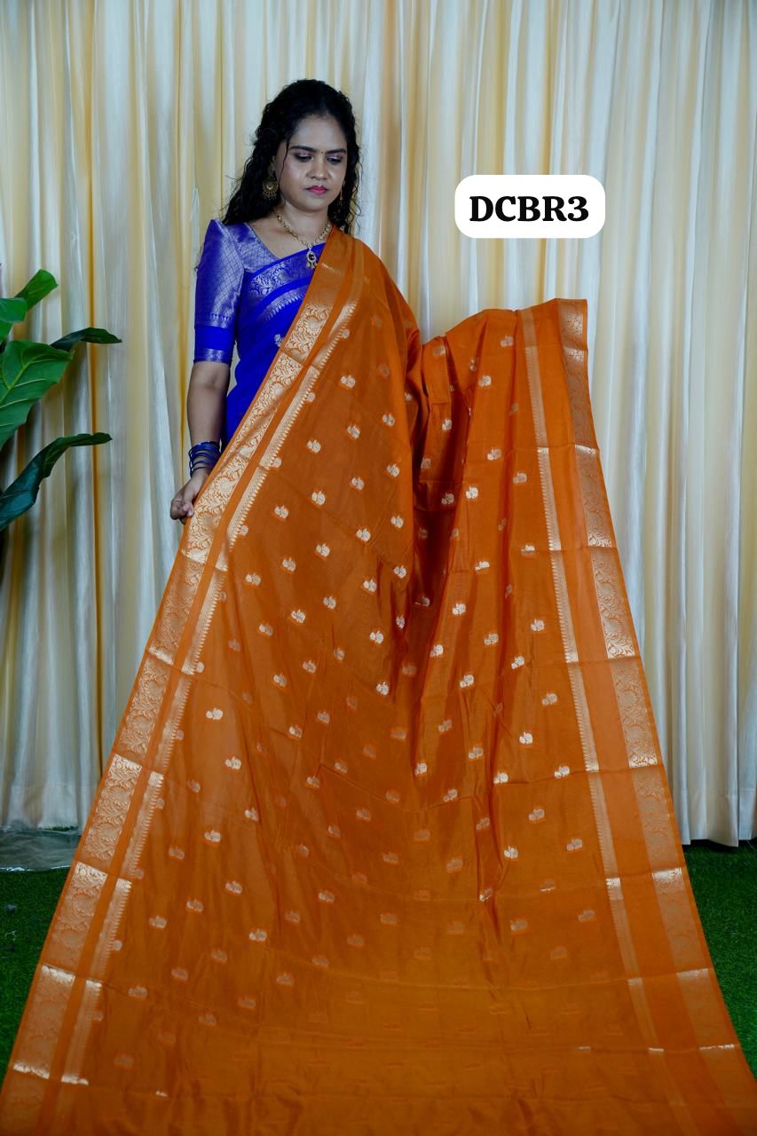 Premium warm silk saree🥳