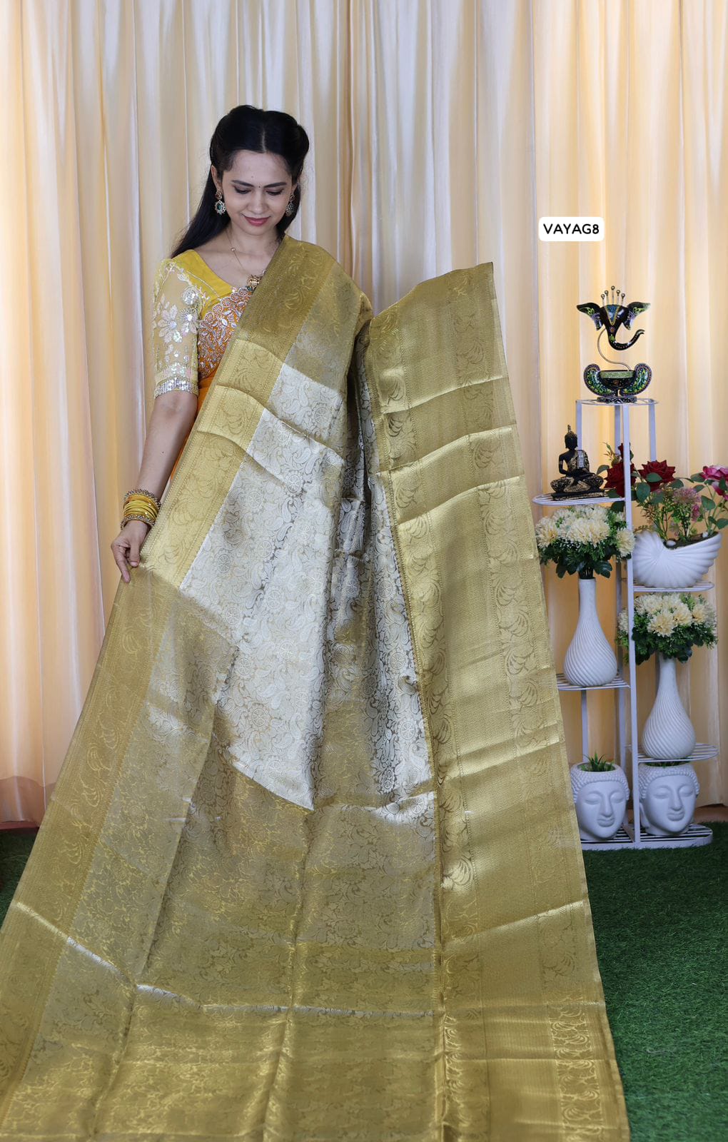 Banarasi kattan dark gold copper shade🥳
