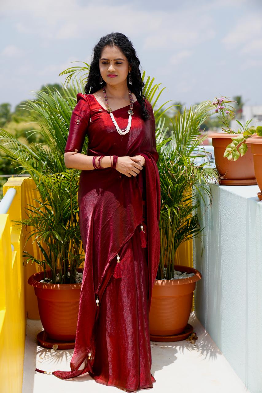 Premium space silk sarees with tassels and chumky work blouse👇