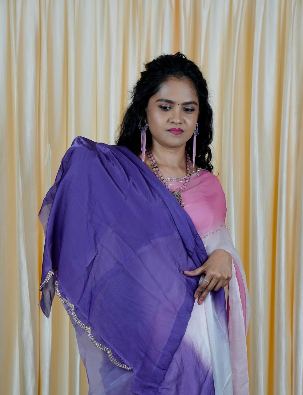 Space silk sarees with cutwork border🥰🥳✅