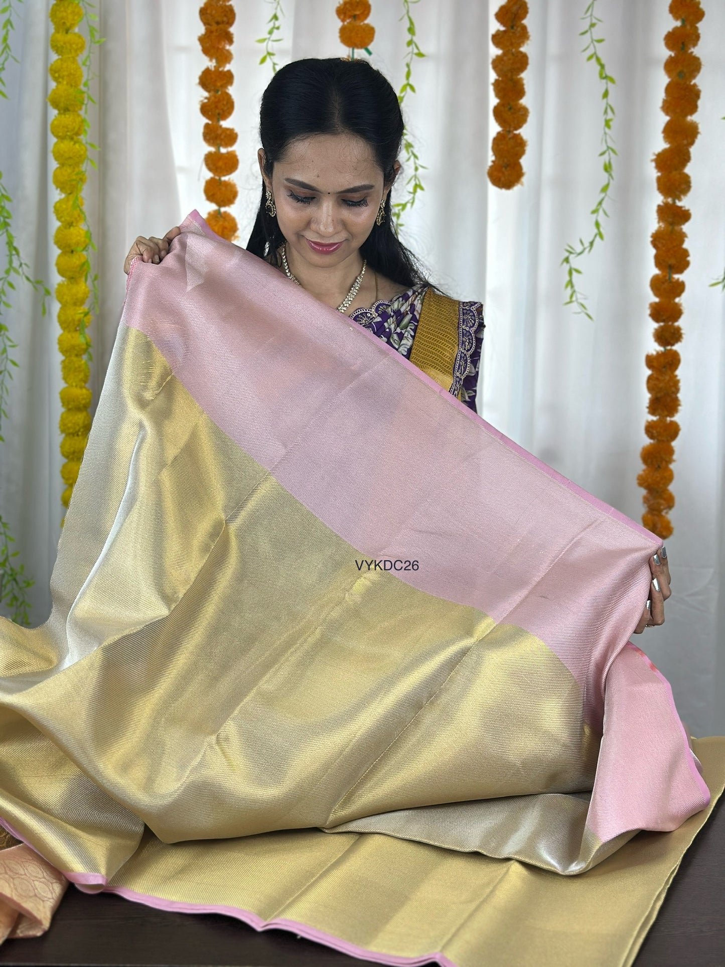 Jothika sareeš„³