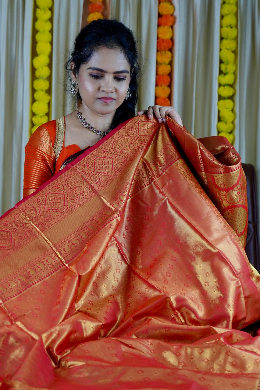 Kanchipuram semi silkš„³golden