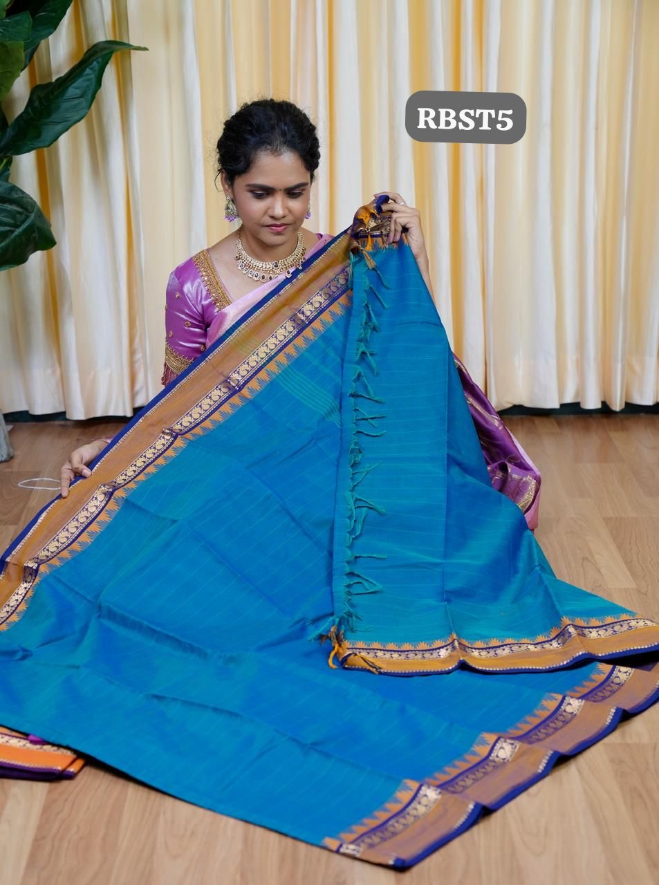 Kanchi Cotton Sareeš„°