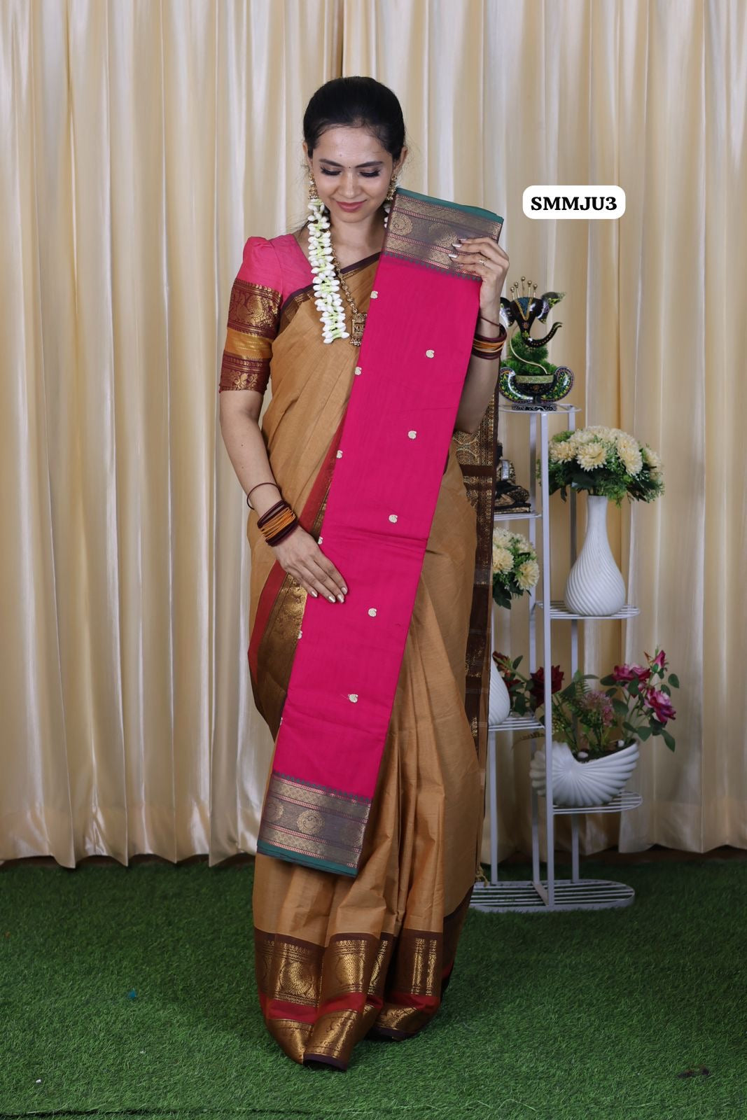 Chettinadu Kanchi cotton saree with Buttas β
