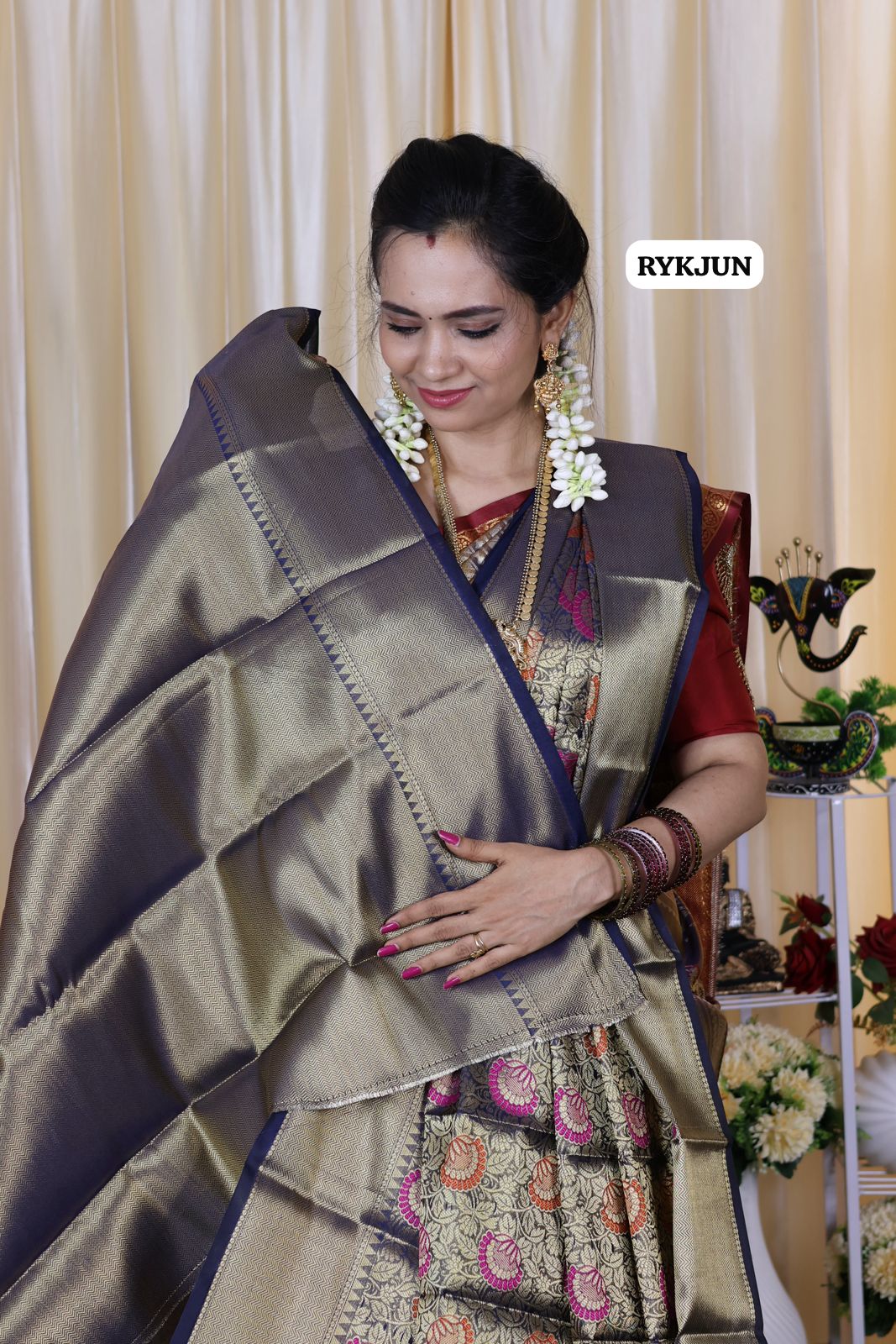 Nita Ambani inspired .sareeš„³