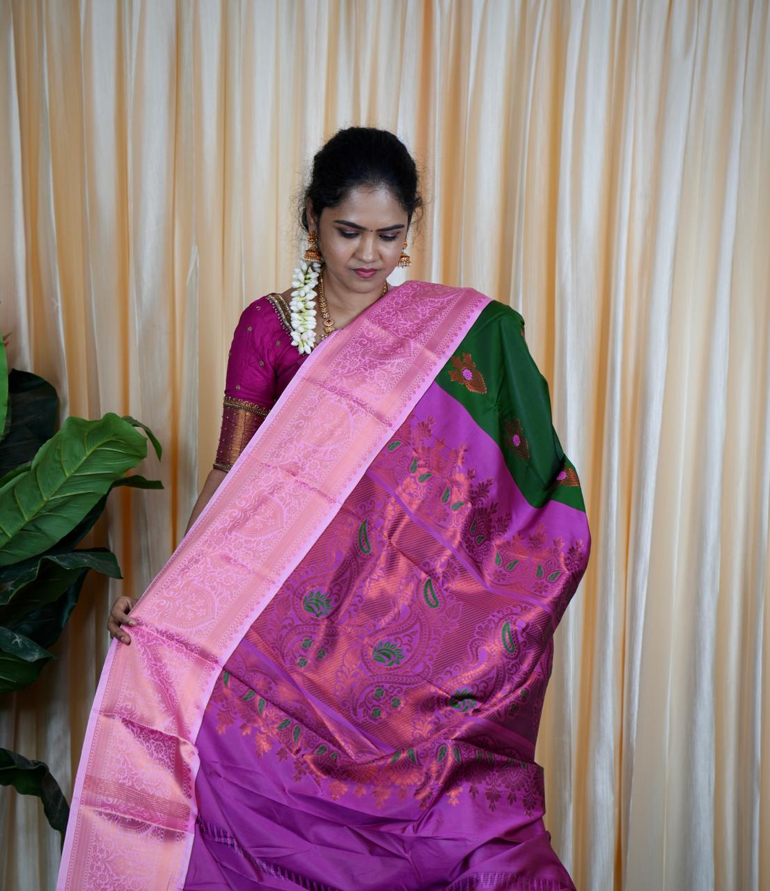 kanchi semi silk sareeš„³