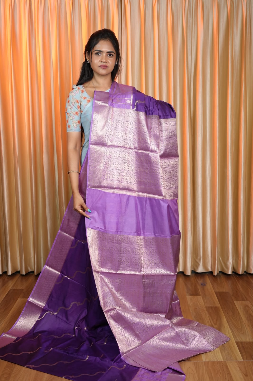 Premium warm silk sarees🥳