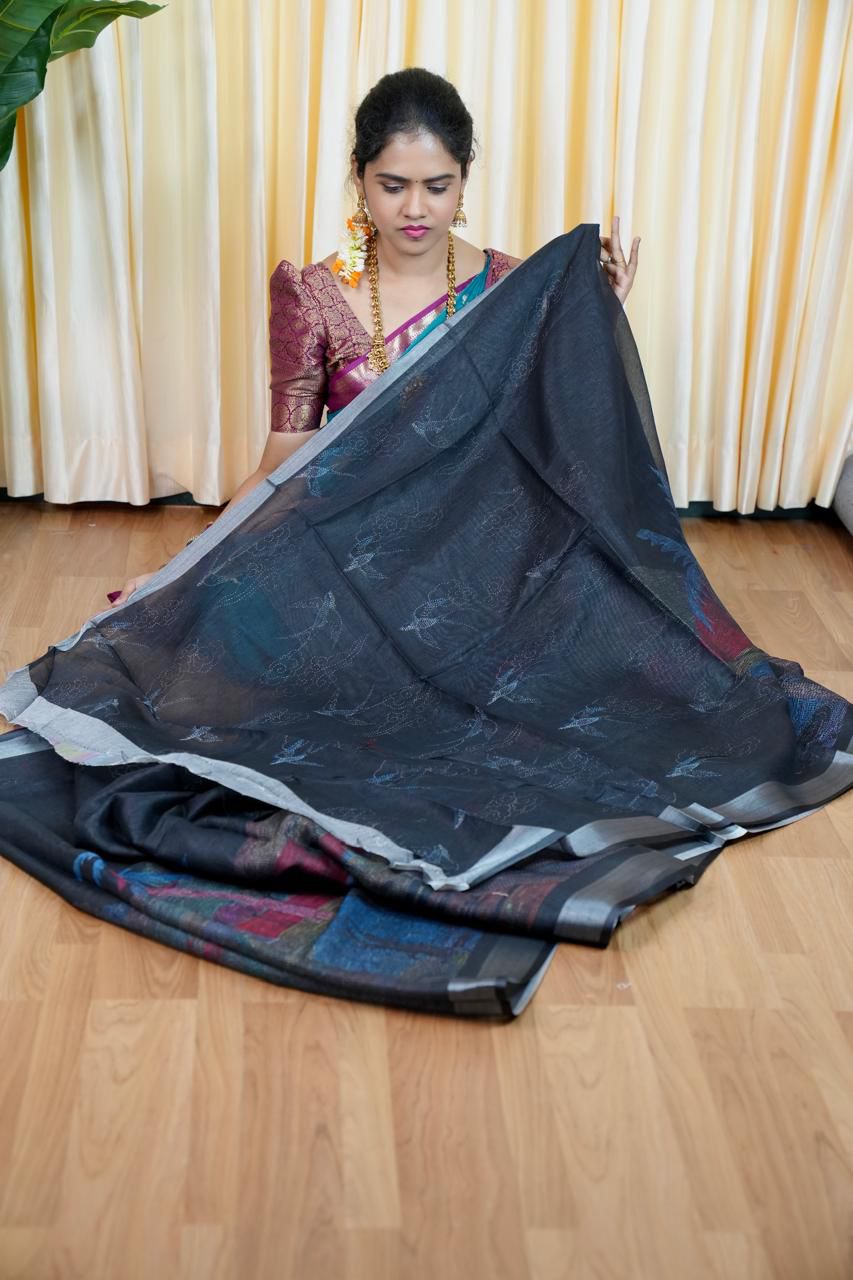 Linen sarees with digital prints 🥰😎