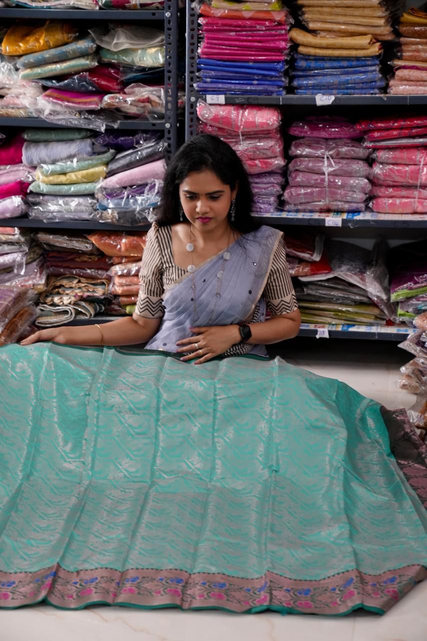 Semi silk saree🥰😎📚