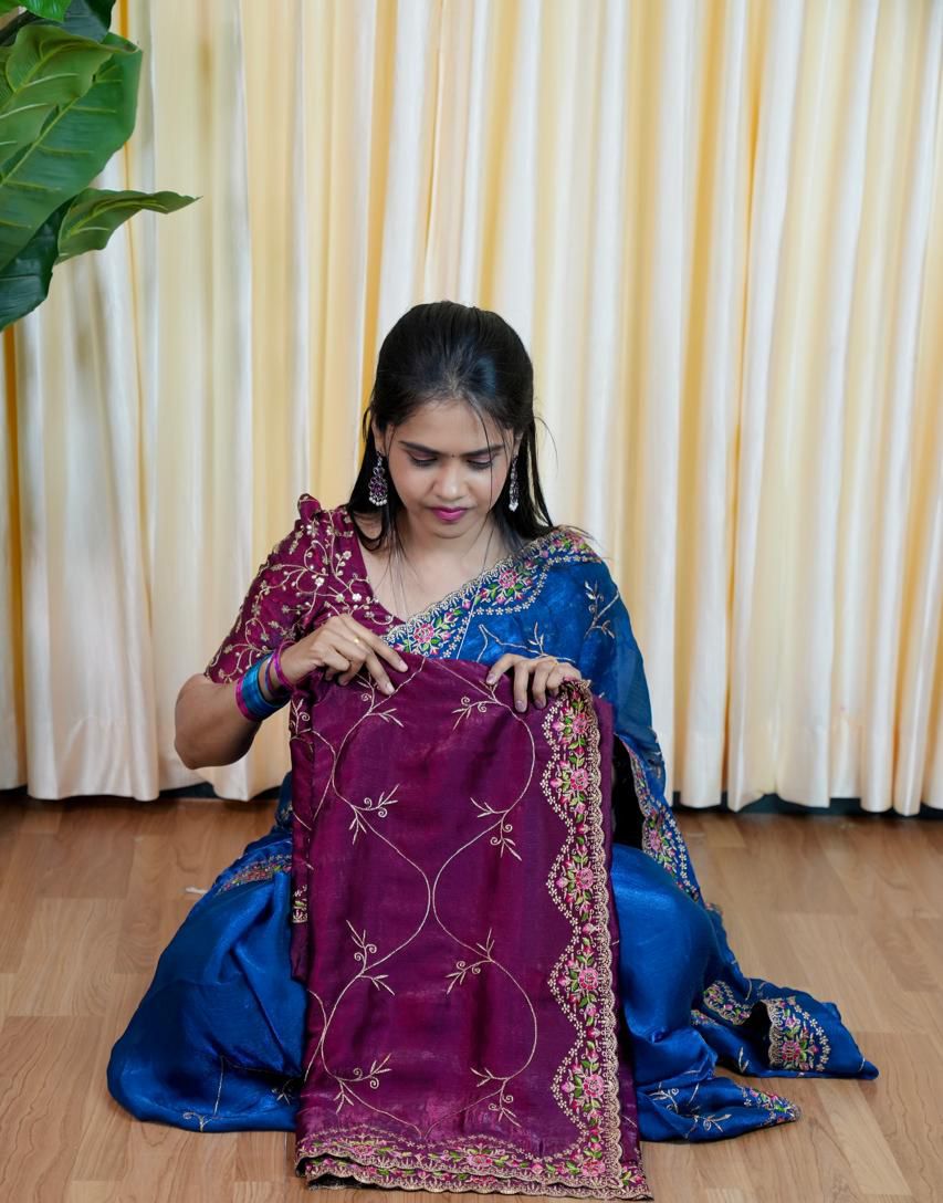 Space silk saree with embroidery blouse🥰😎📚