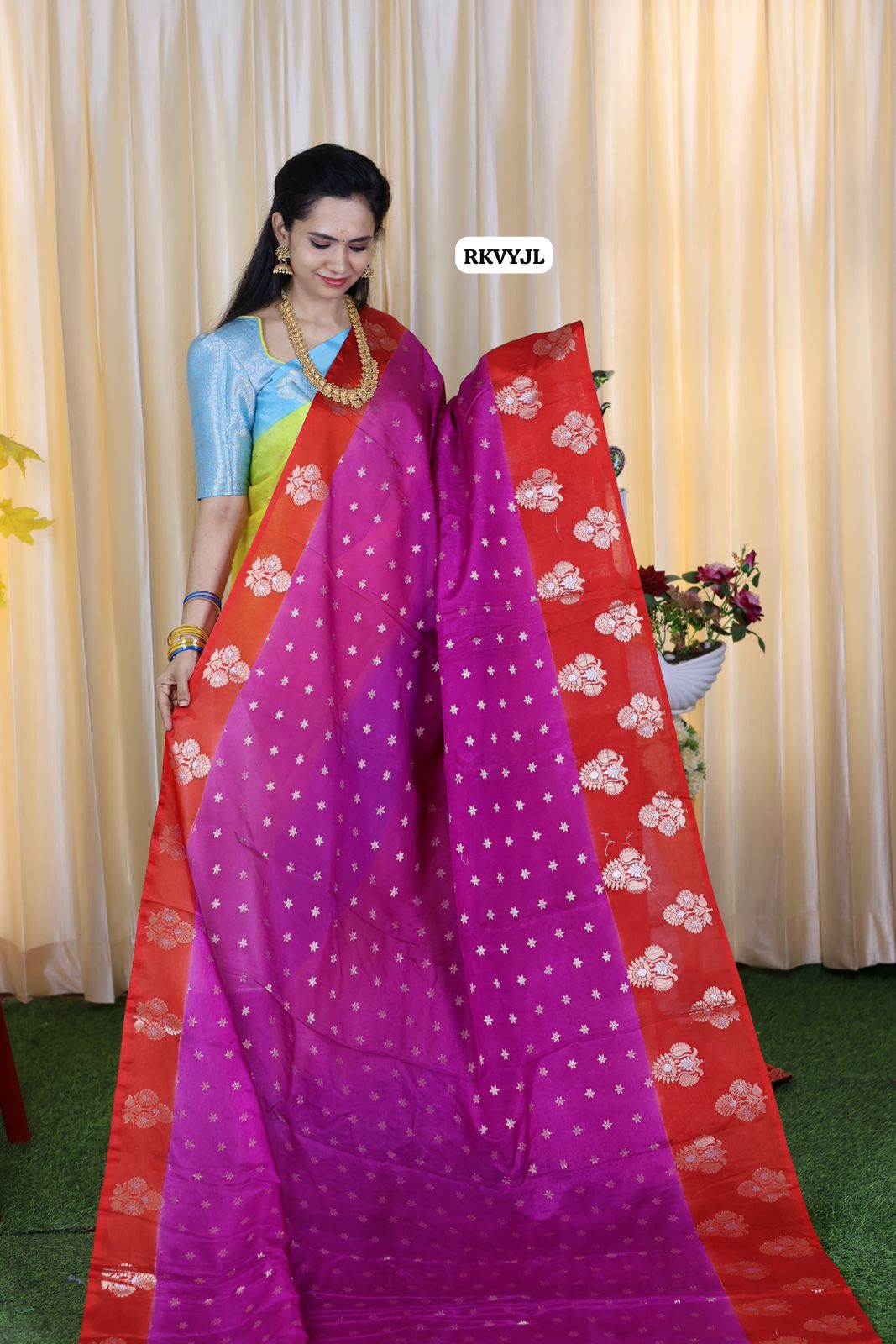 Aadi offer 🌹Warm silk saree 🤗