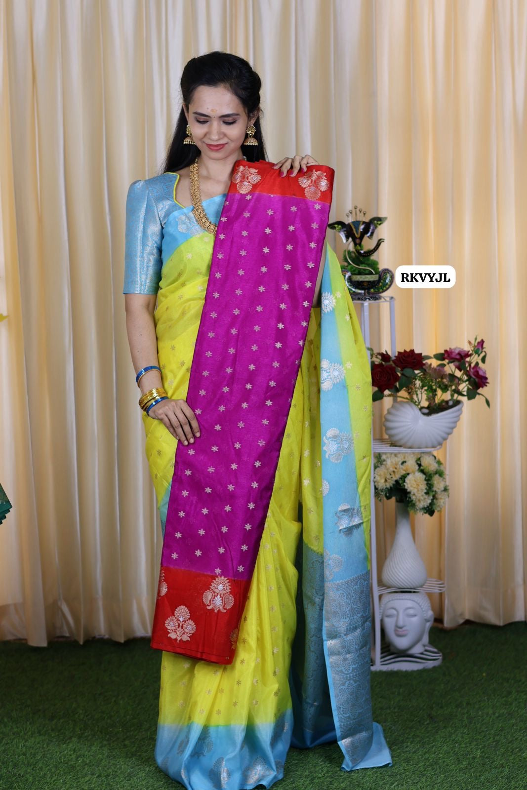 Aadi offer 🌹Warm silk saree 🤗