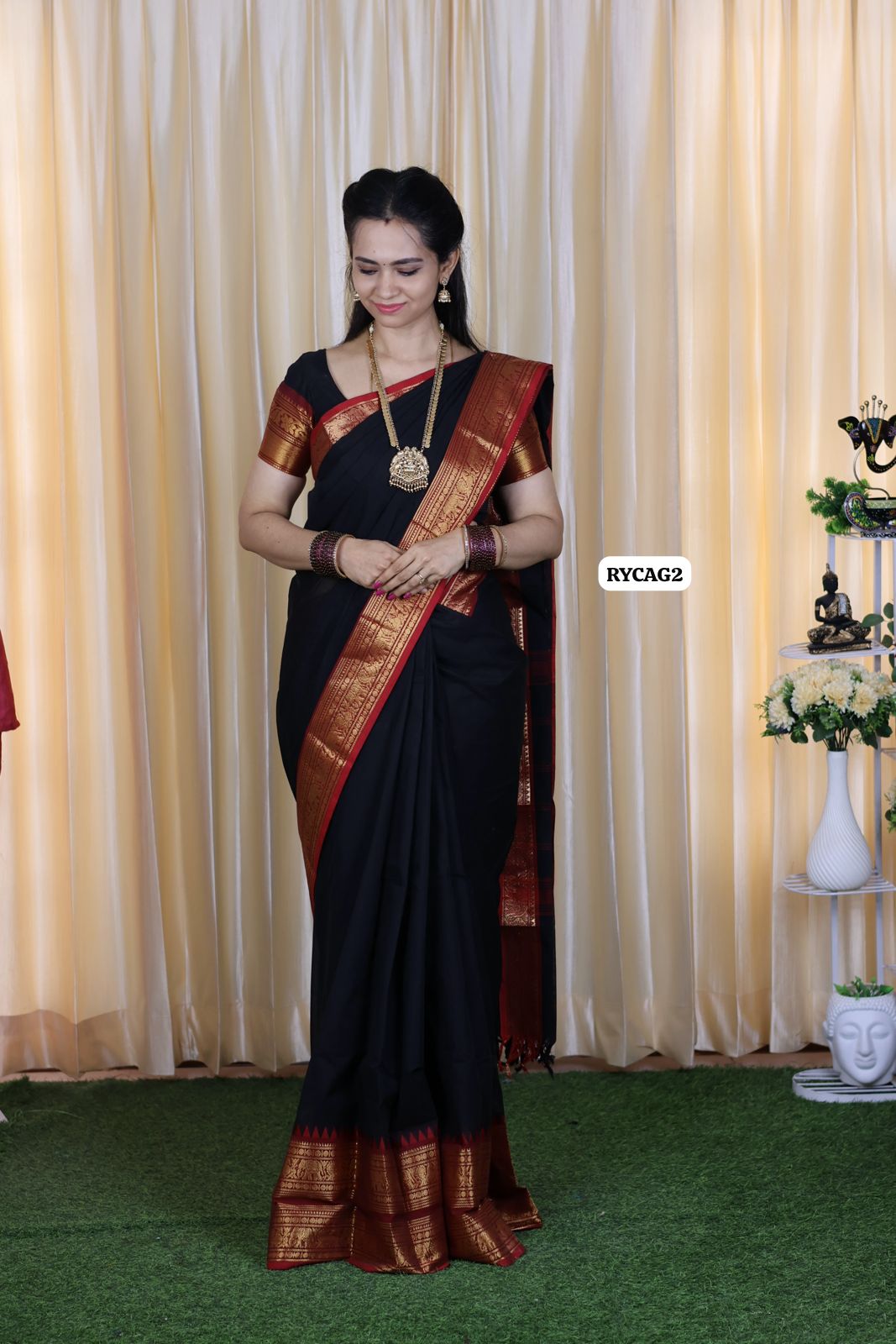 Premium Kanchi cotton 🥳black⚫with red