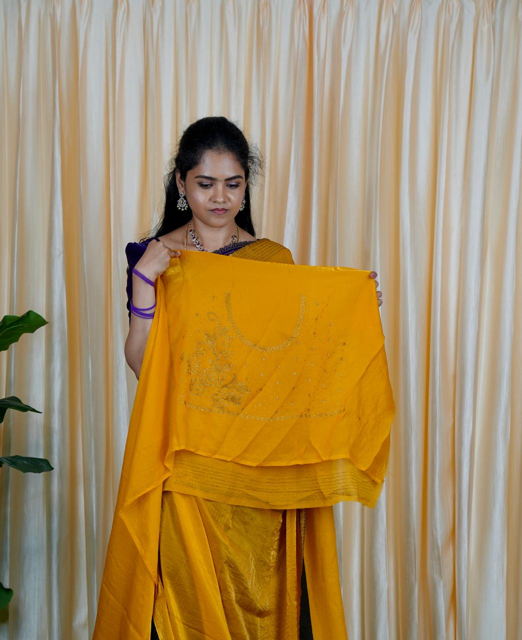 Premium Space silk saree.šš„³
