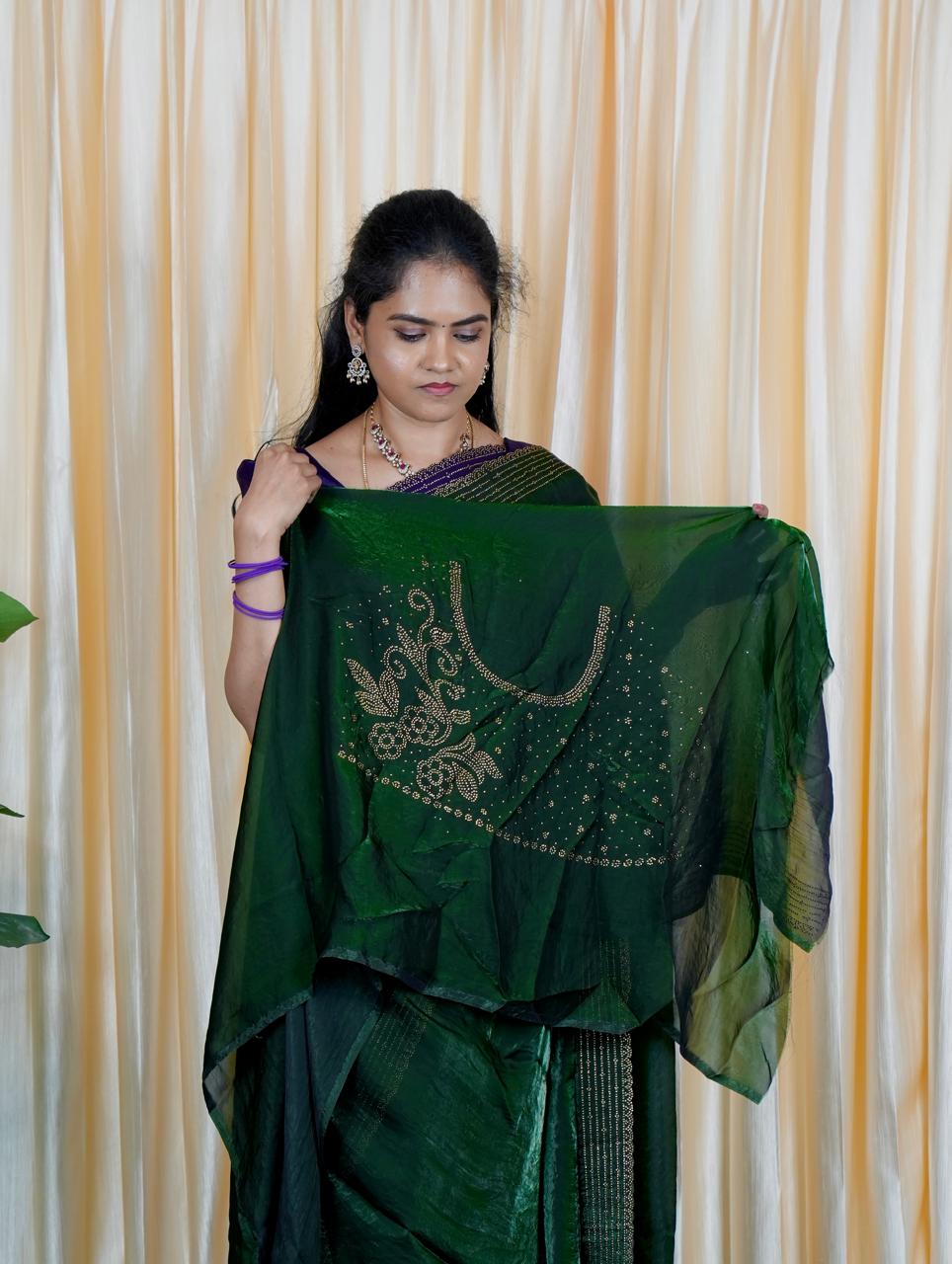 Premium Space silk saree.🥳✅