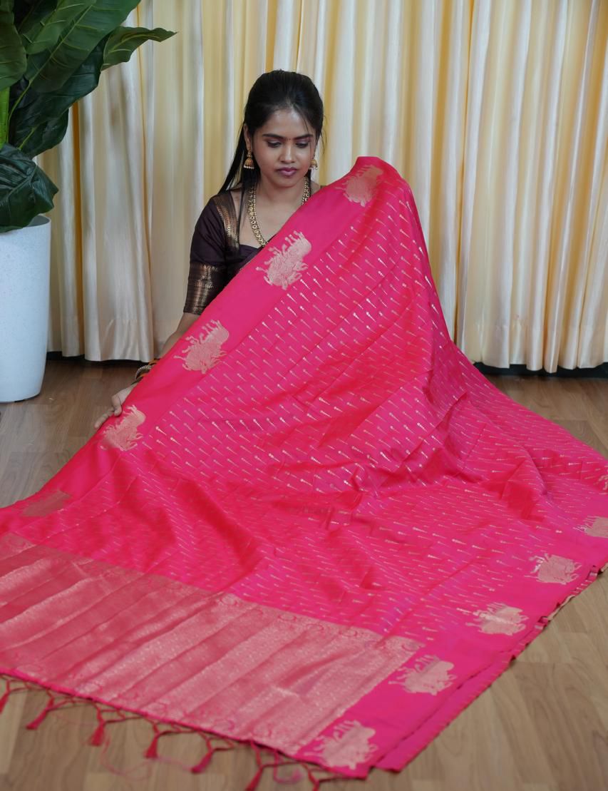 Semi silk sareeš„³