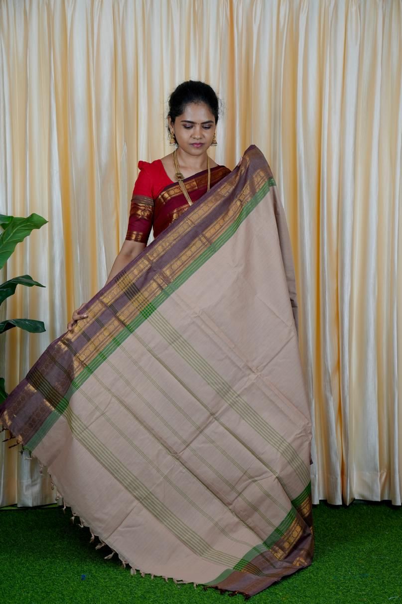 Premium kanchi cotton Running blouse. retta petta border🍏🍄