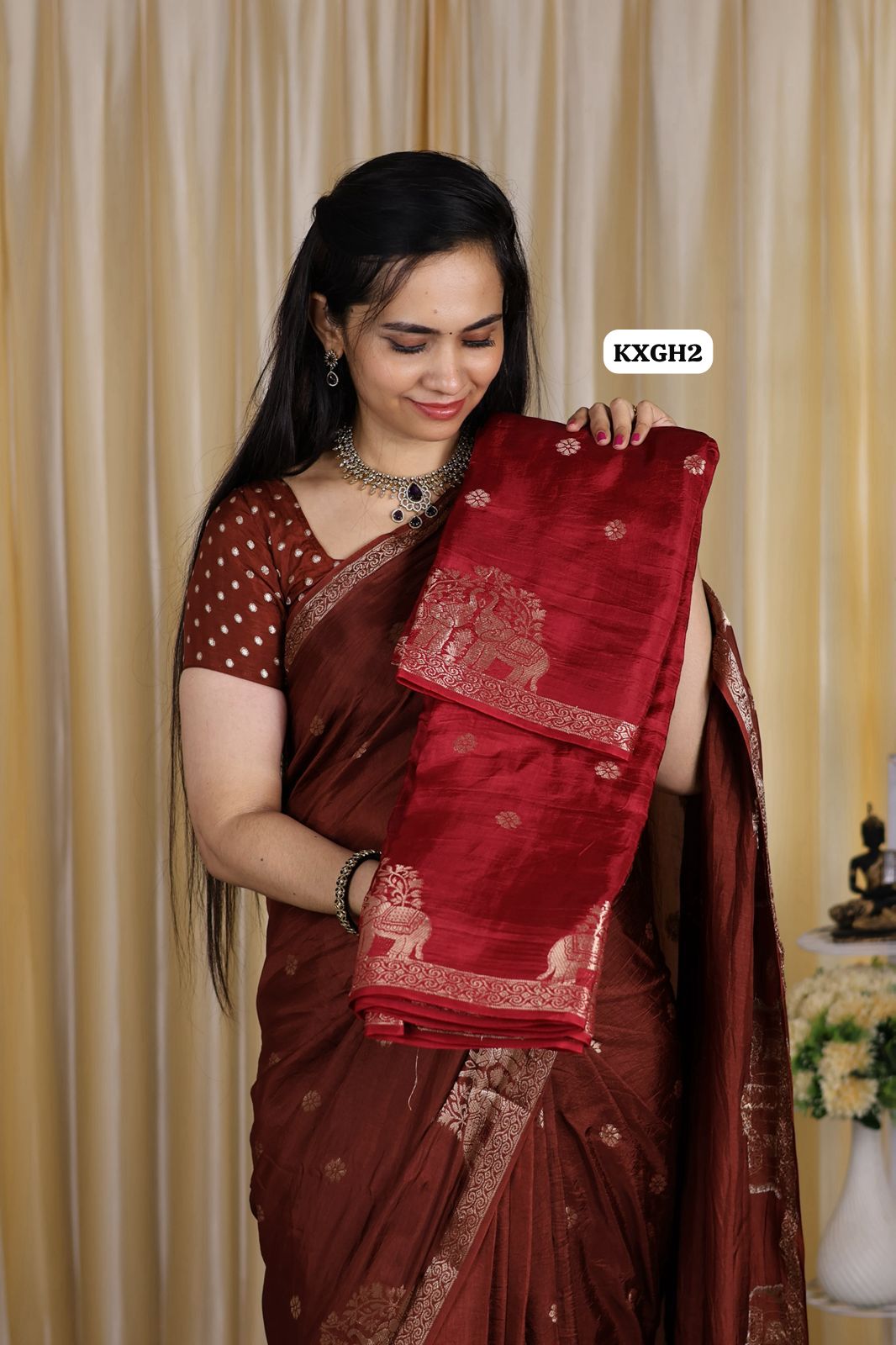 Khadi Viscose Georgette satin Border saree with running blouse🥳