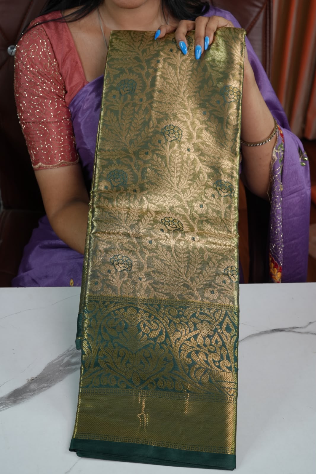 Semi silk sarees🥰😎📚