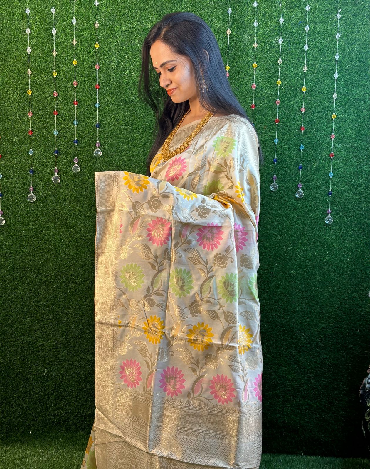 Semi soft silk 🥳