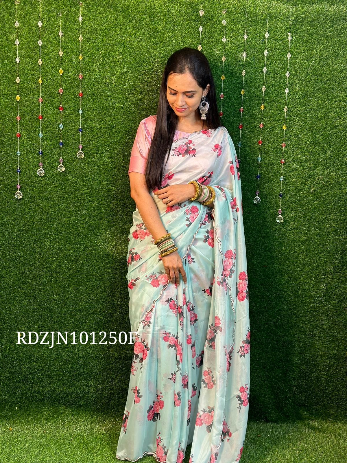 Soft organza sareeš„³ prebook 20-25 days