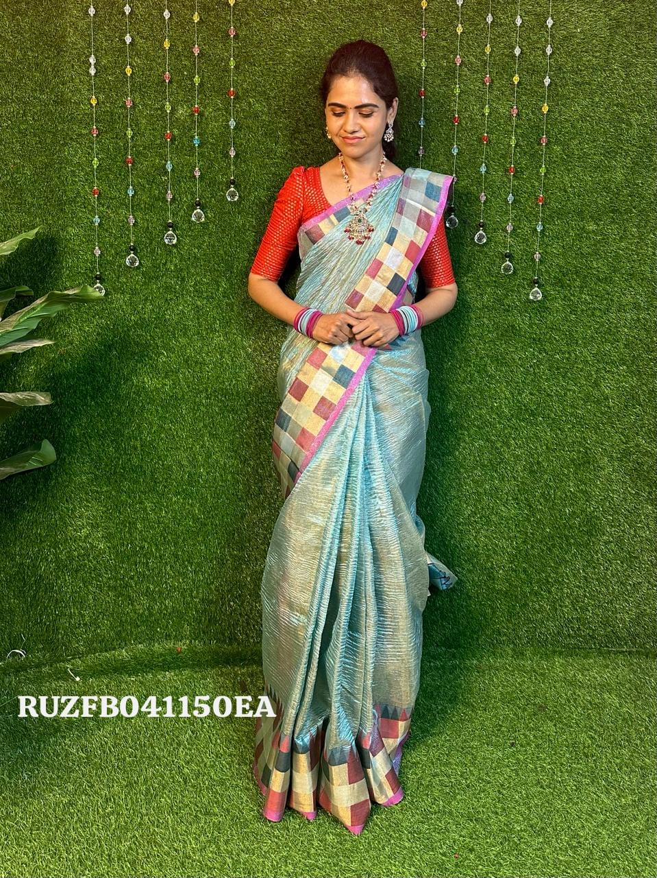 Crushed tissue checked sarees ⌛