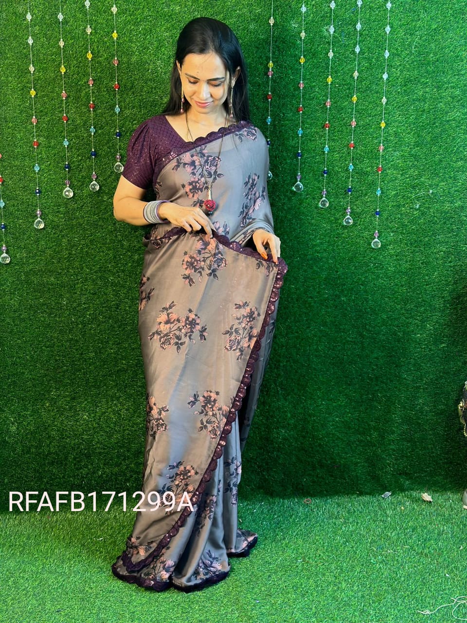 Premium quality soft silk satin saree š„³