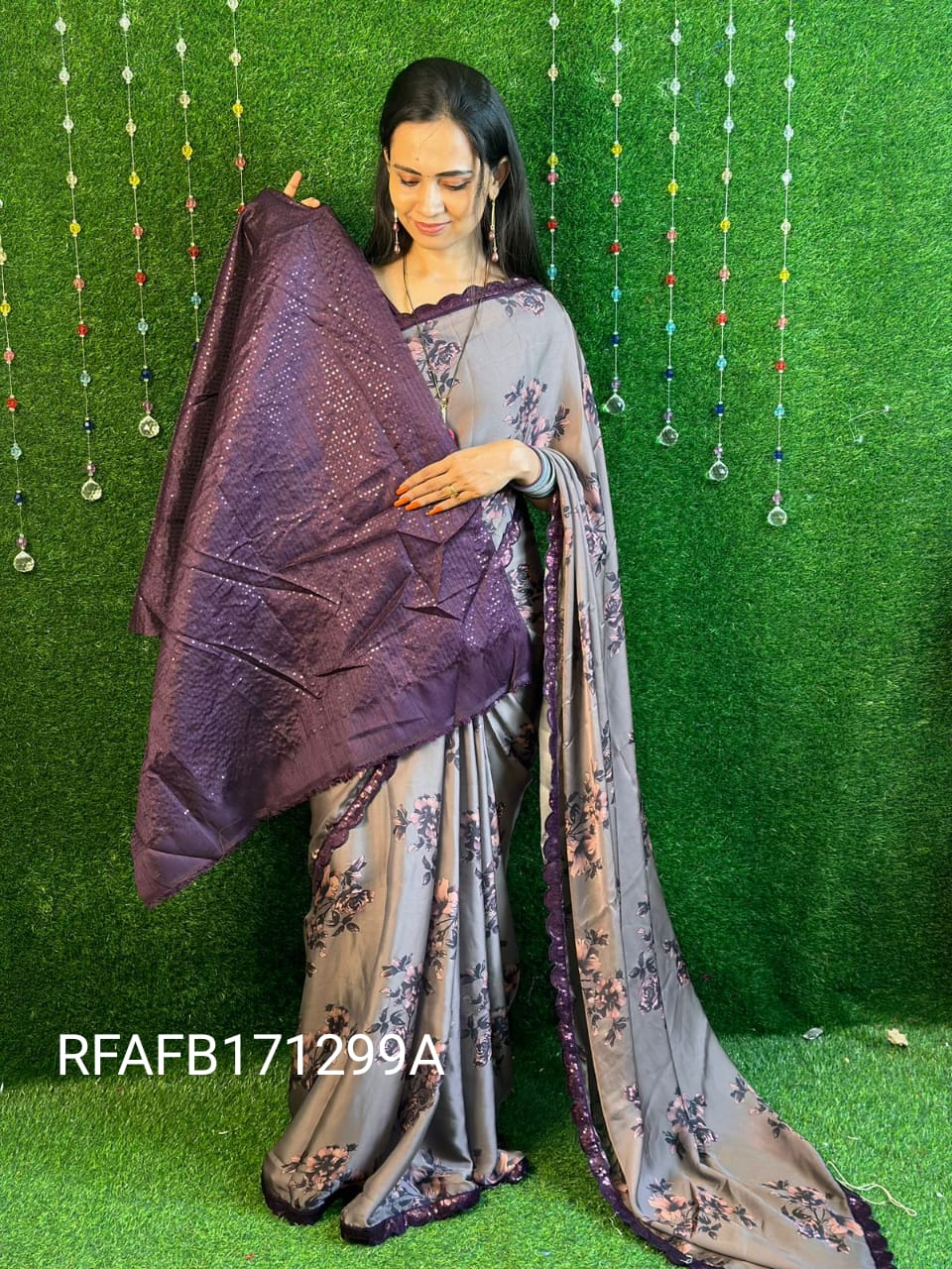 Premium quality soft silk satin saree š„³