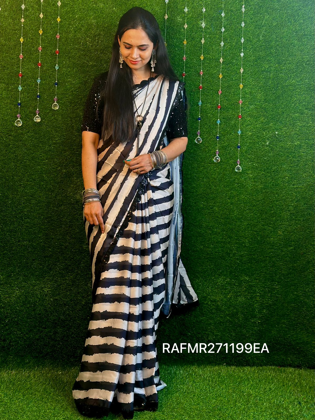 Party wear sarees🥳