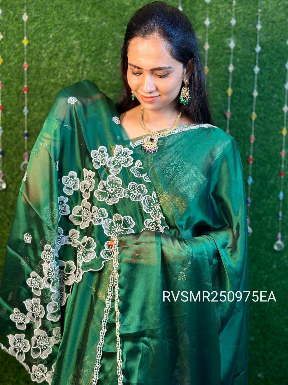 Soft and shiny silk❌