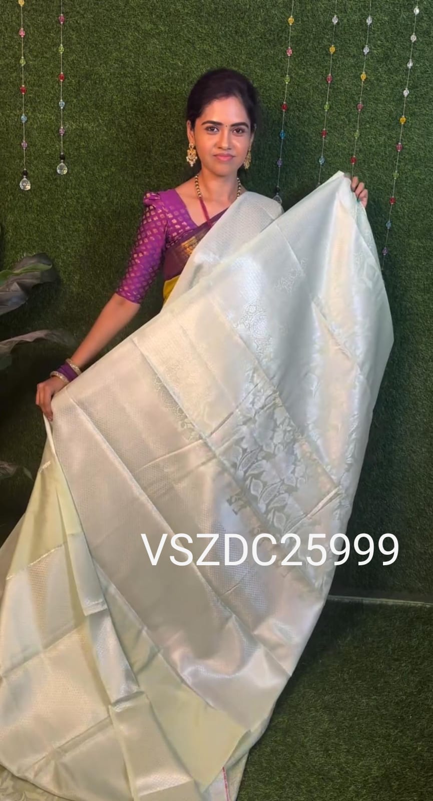 Soft tissue sarees.XXX