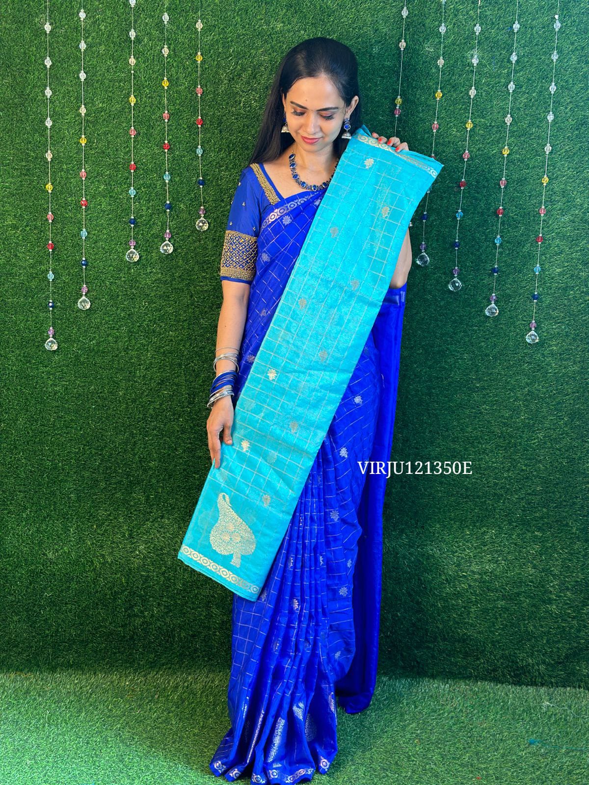 Warm silk saree 🥳