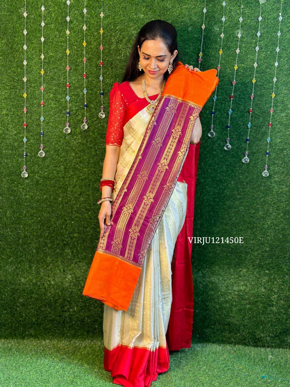 Warm silk saree ❌