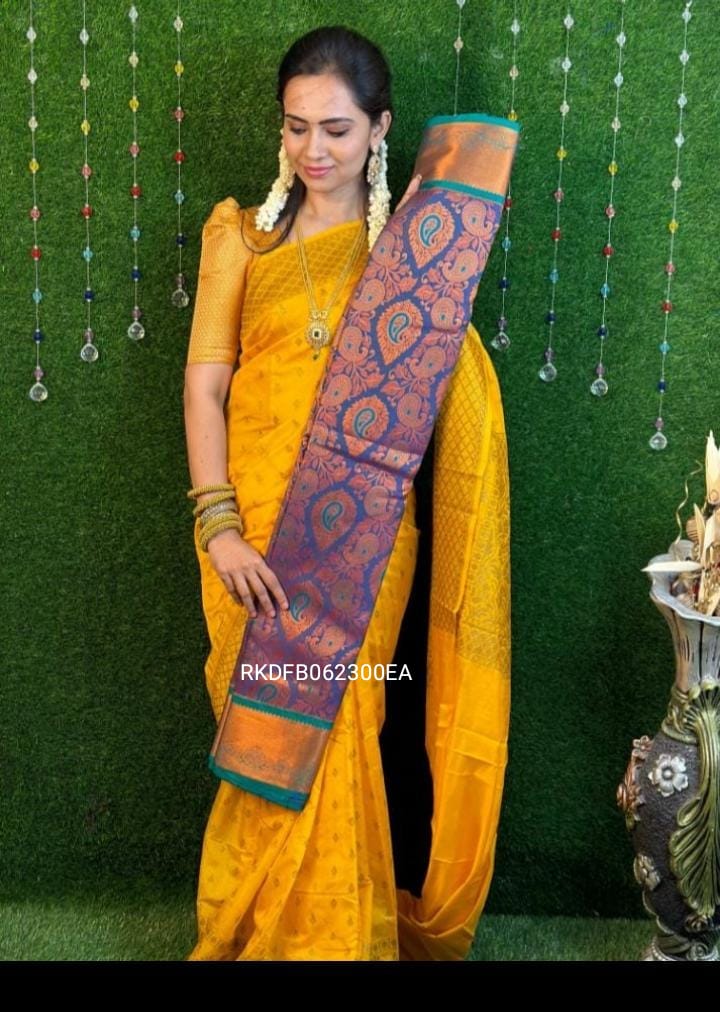 Nikkigalrani sareeš„³