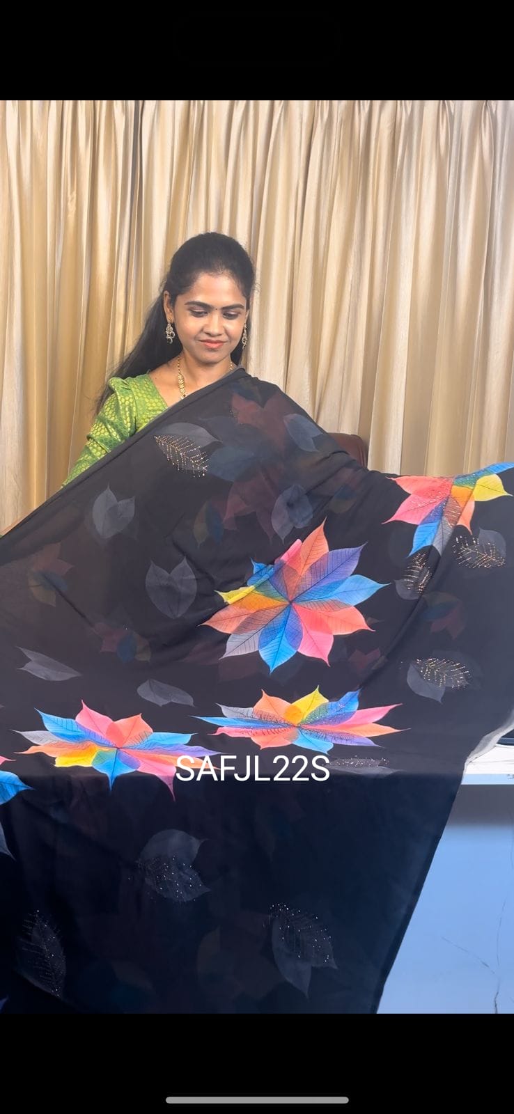 Designer saree 🥳prebook Dispatch time 20 to 25 days
