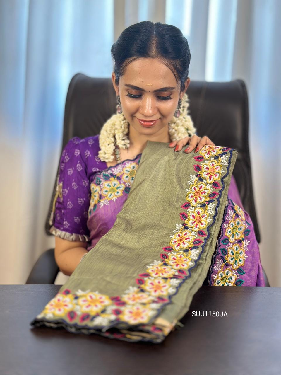 Party wear saree 🥳