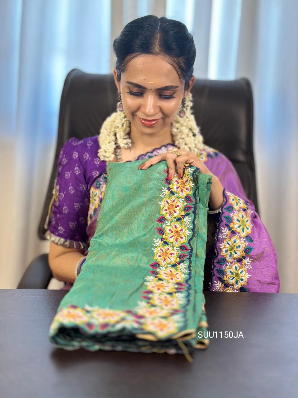 Party wear saree 🥳