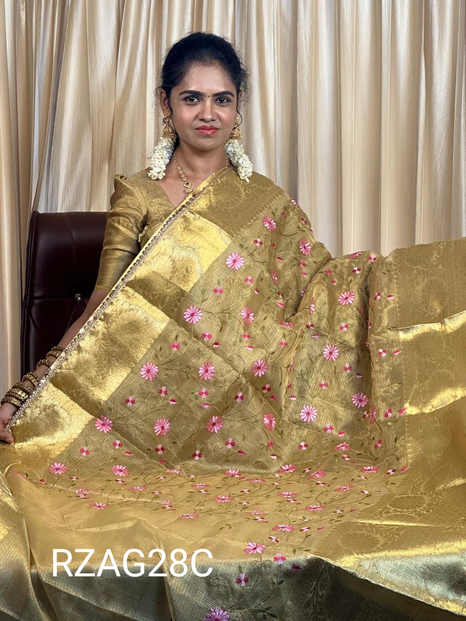 Lace border sarees prebook 🥳