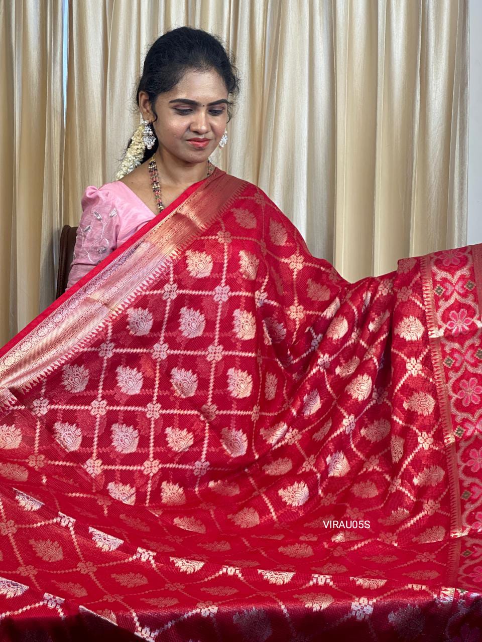 Warm silk saree 🥳