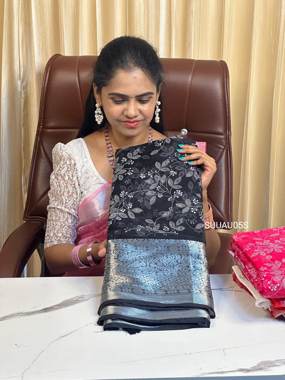 Organza saree in hit colour prebook🥳