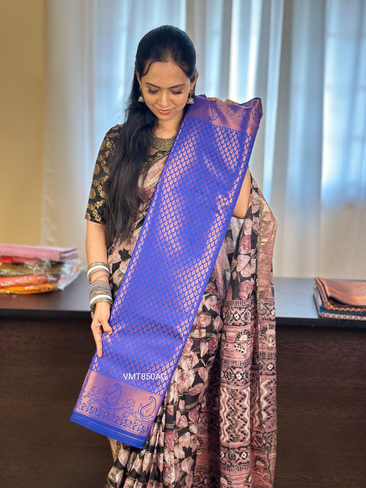 Semi soft silk sareeā