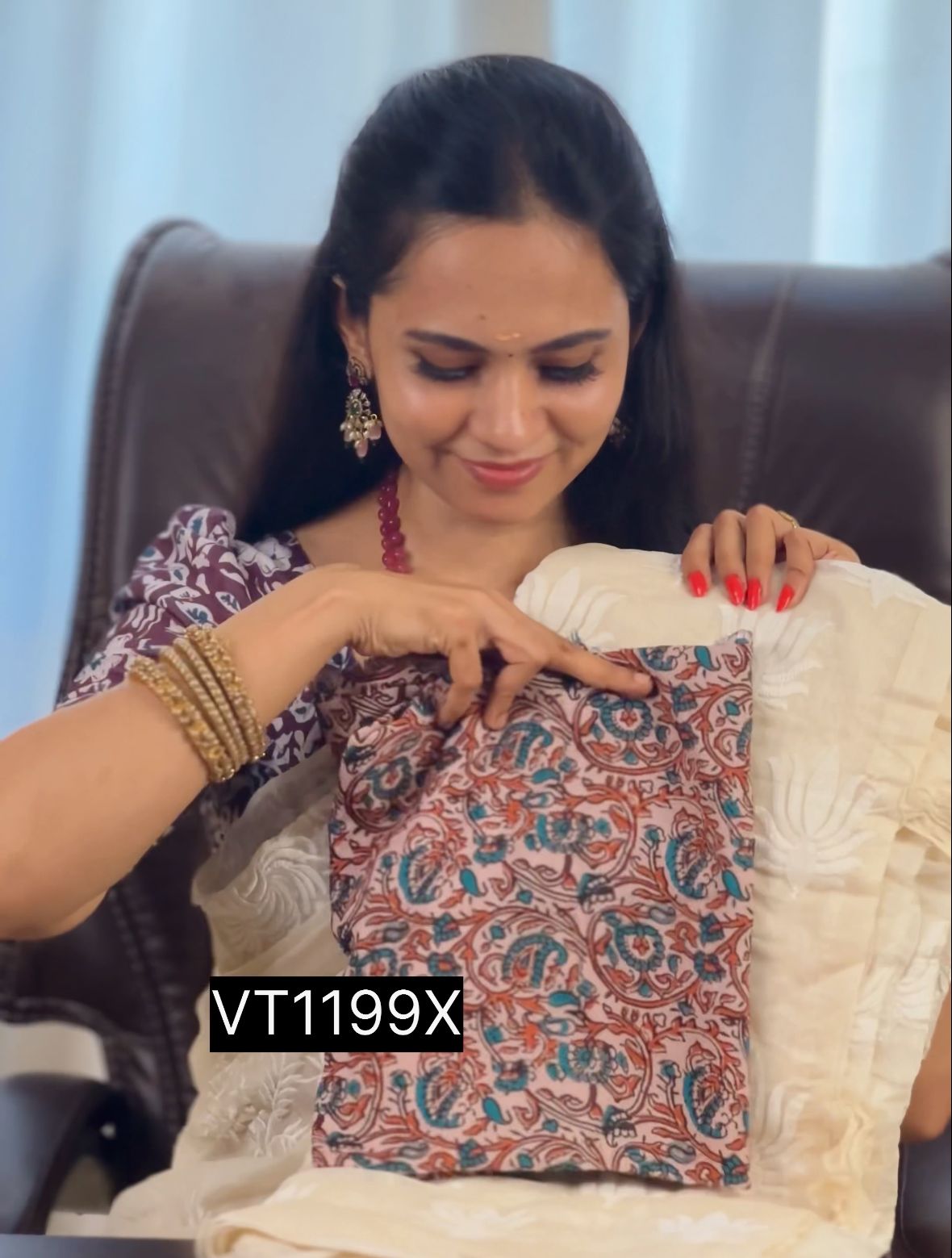 Cotton saree with embroidery work. ❌