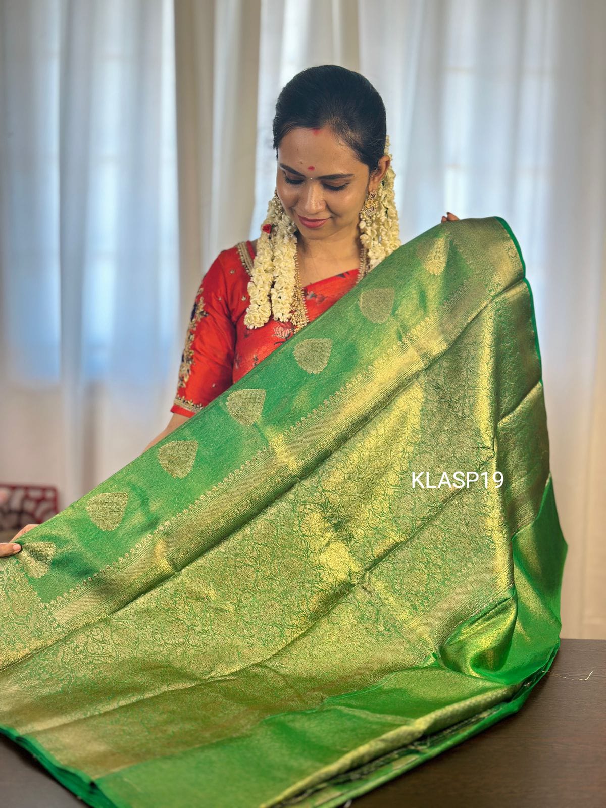 Semi soft/shiny/buttery/silky🥳