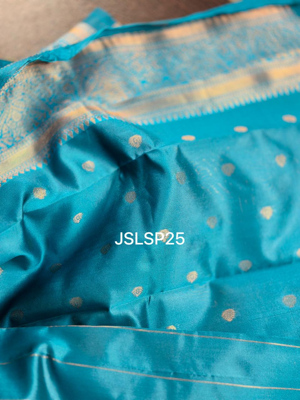 Kanchi semi silk saree.sold❌