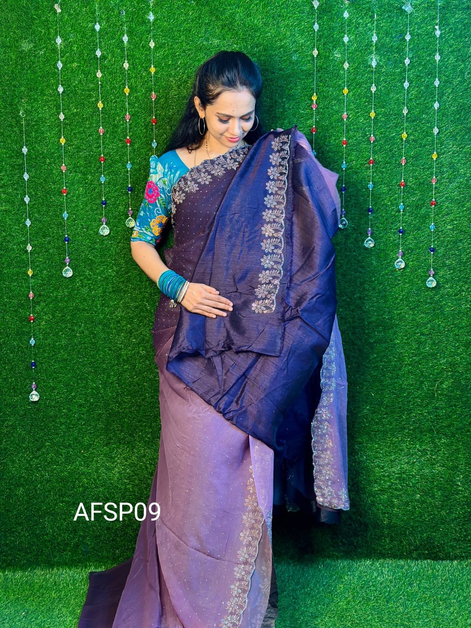 Partywear shimmer georget saree❌