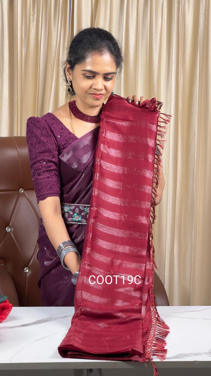 3 in 1 combo. Saree + designer blouse + belt.👇