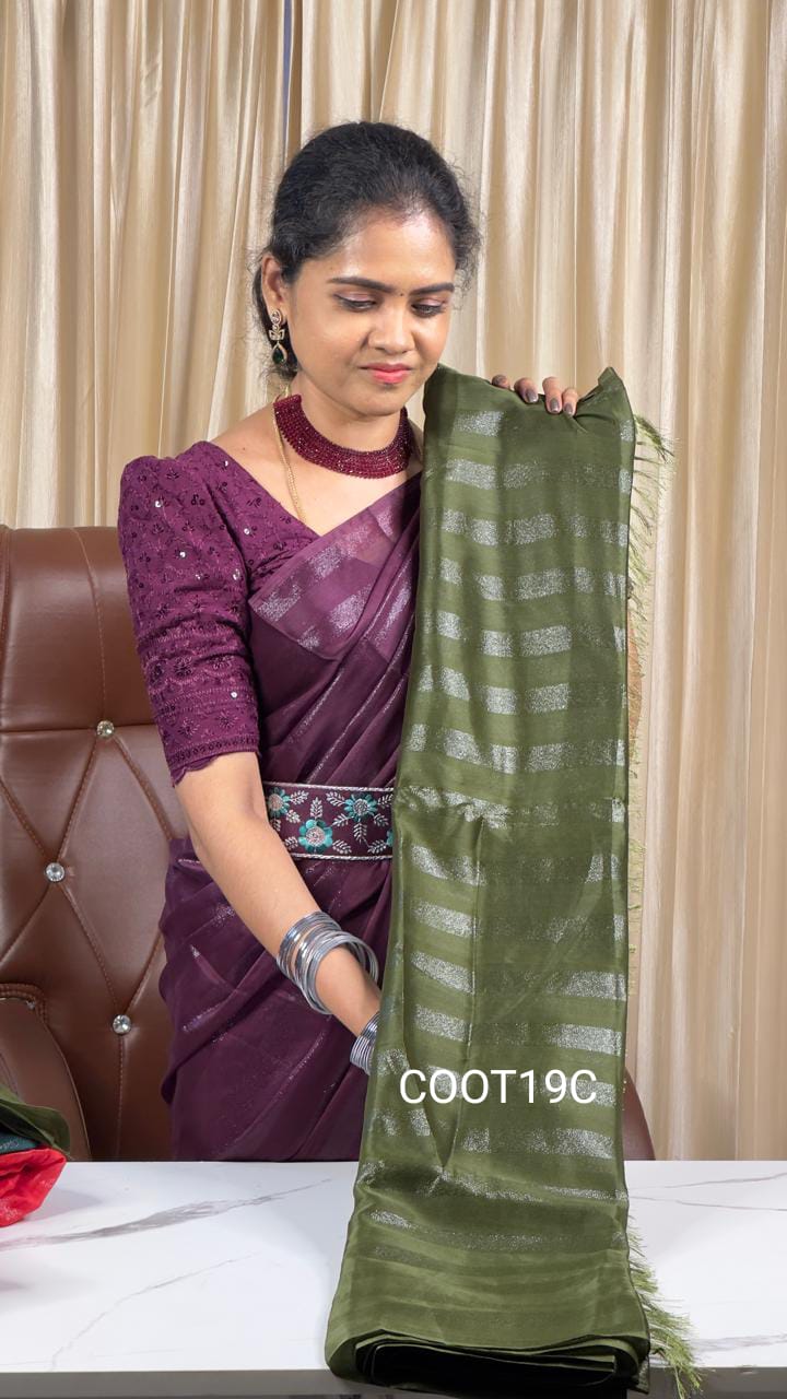 3 in 1 combo. Saree + designer blouse + belt.🥳