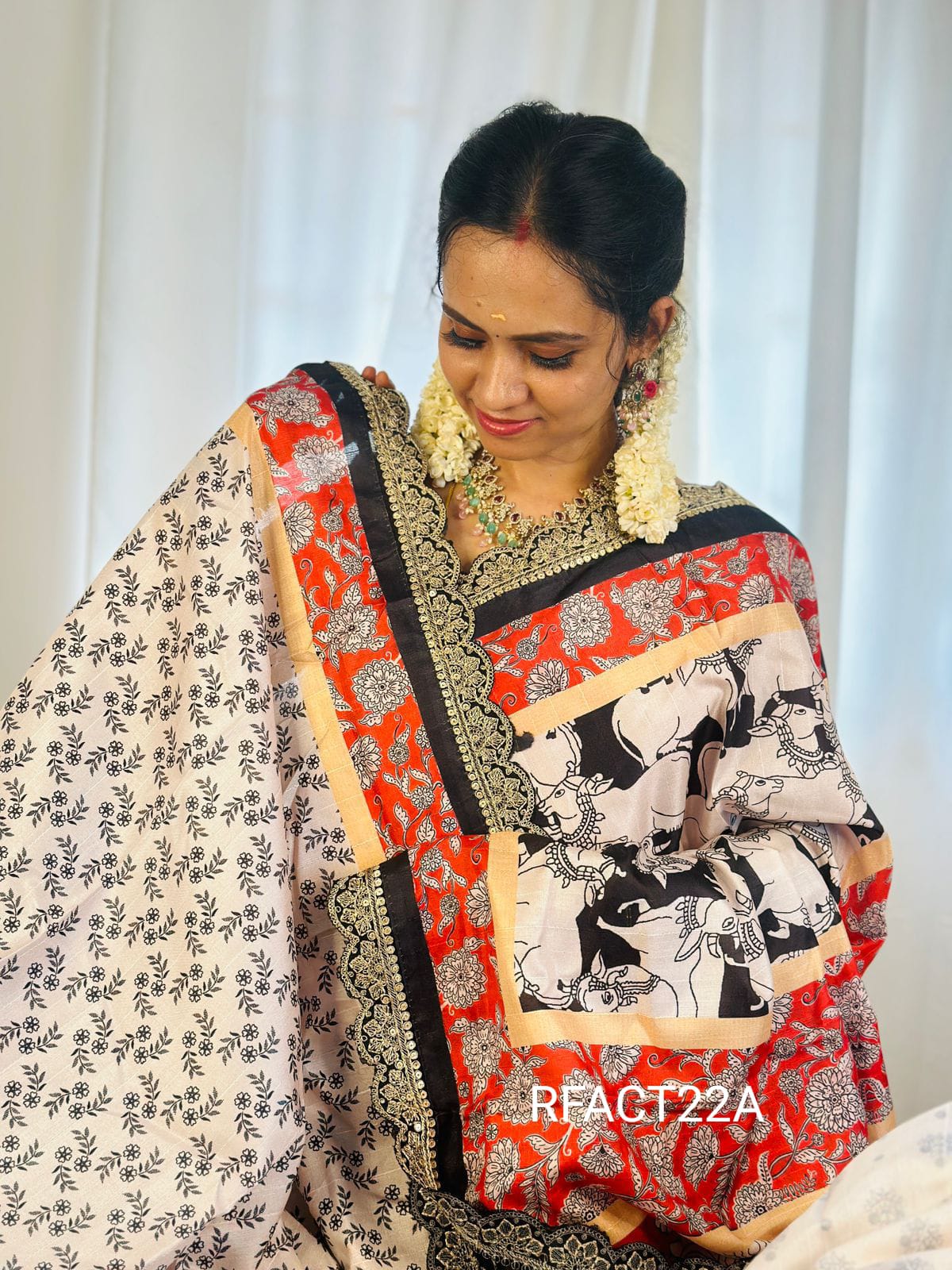 Trending design semi Tussar silk saree with lace border🥳