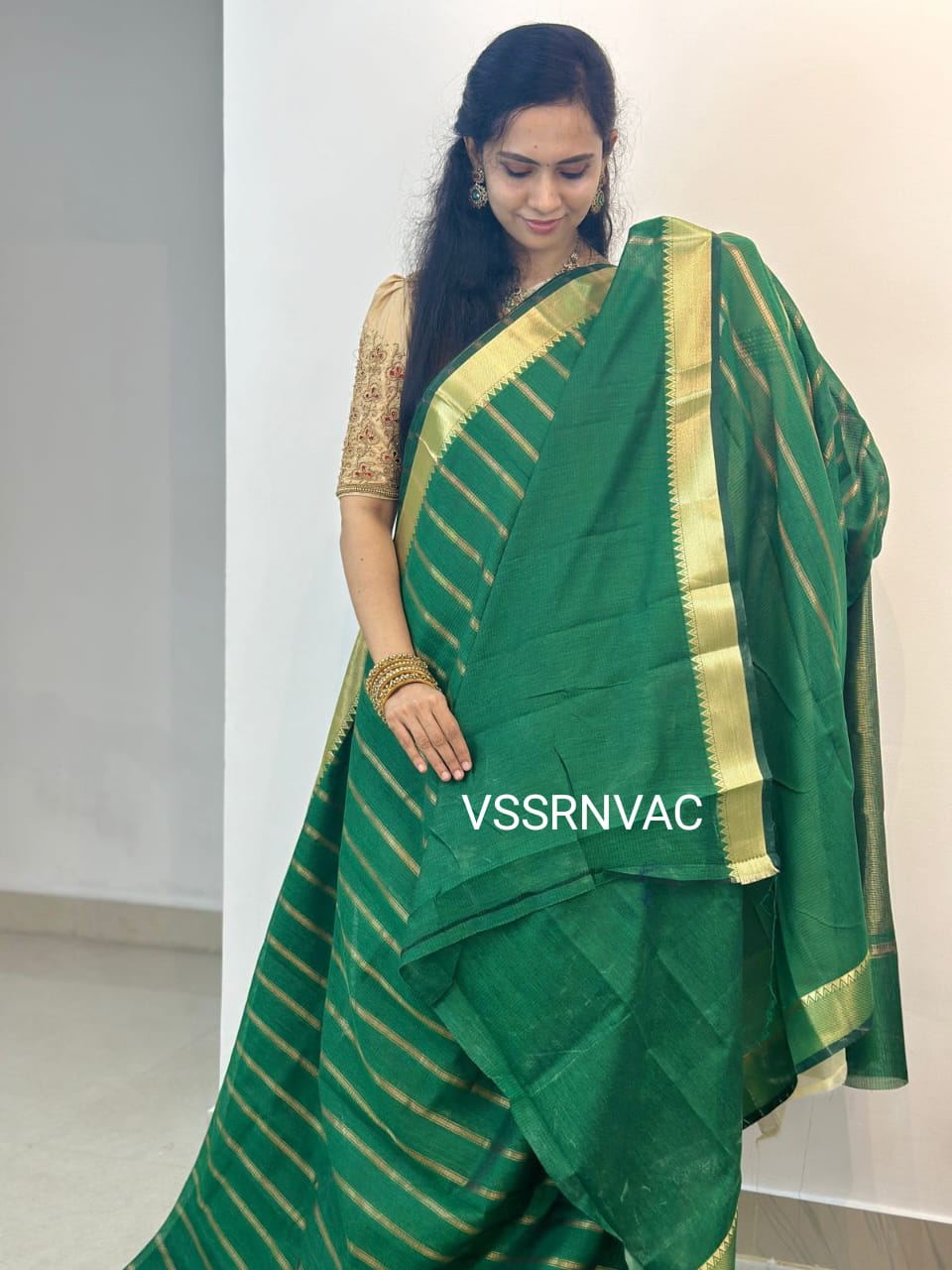 Aadi offer🤩Manglori semi silk soft cotton sarees with plain blouse border to sleeves🤗