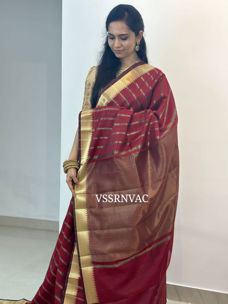 Manglori semi silk soft cotton sarees with plain blouse border to sleeves😍
